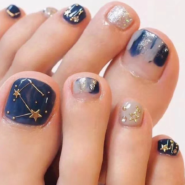 blue star theme pedicure service at nail salon in Newmarket